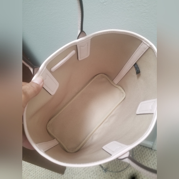 Michael Kors Jodie Mini Tote NWOT - Picture 3 of 7